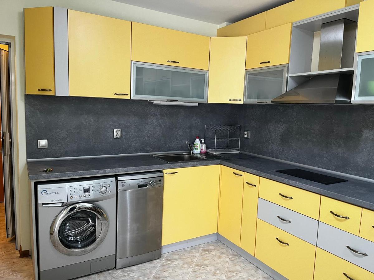 וארנה Green Central Apartment מראה חיצוני תמונה
