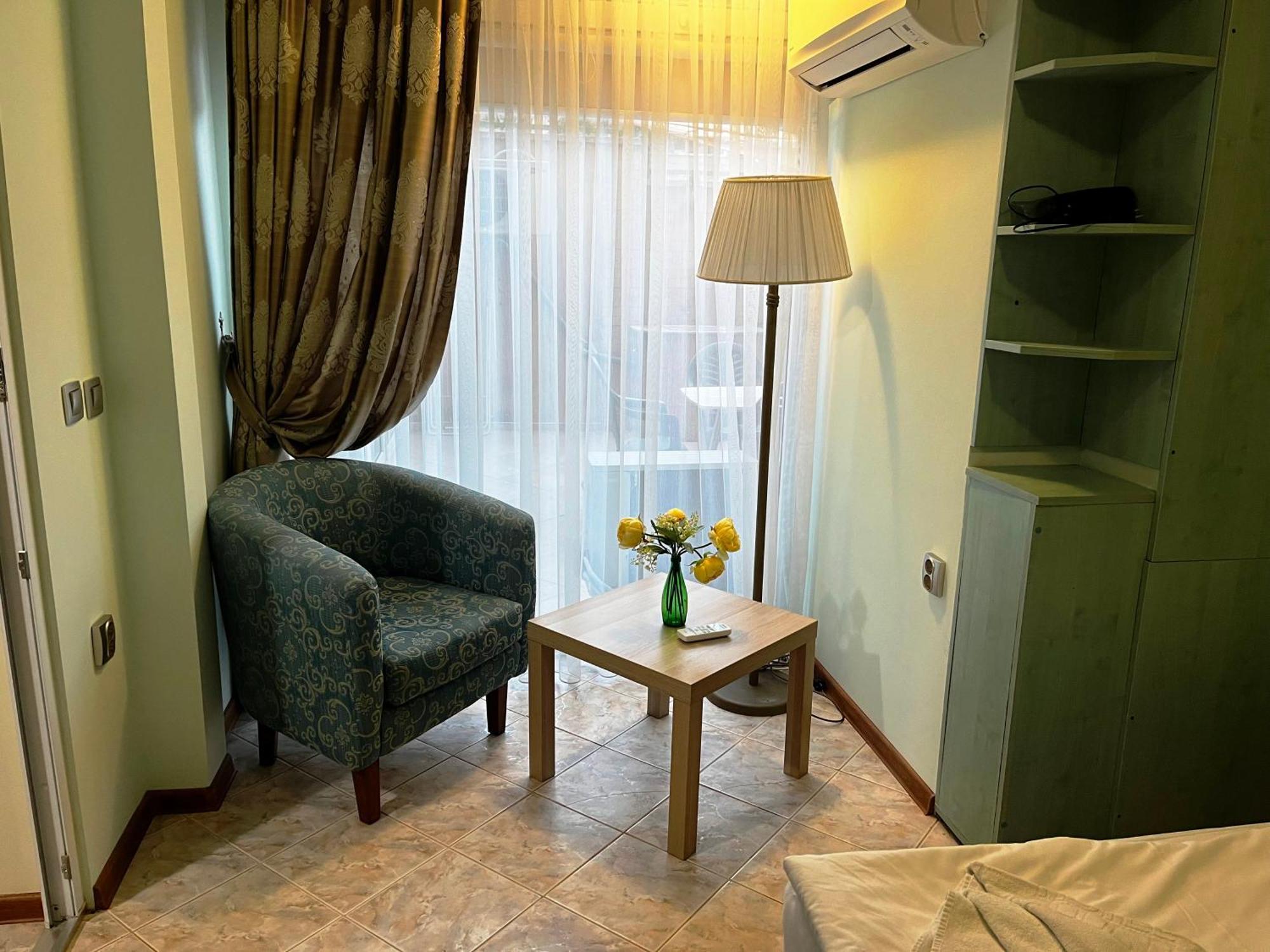וארנה Green Central Apartment מראה חיצוני תמונה