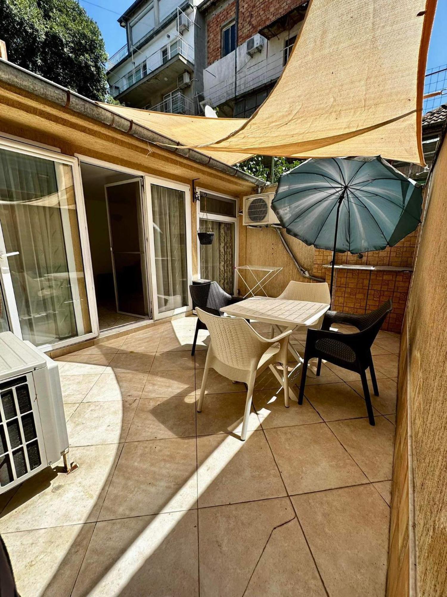 וארנה Green Central Apartment מראה חיצוני תמונה